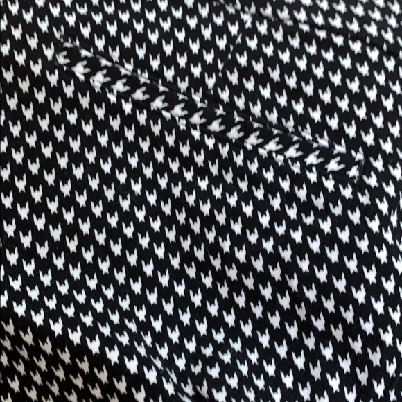 Old navy pixie pants - Picture 5 of 5